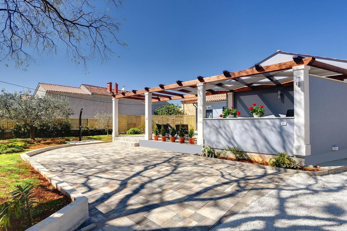 Villa Sunny Home Воднян Экстерьер фото