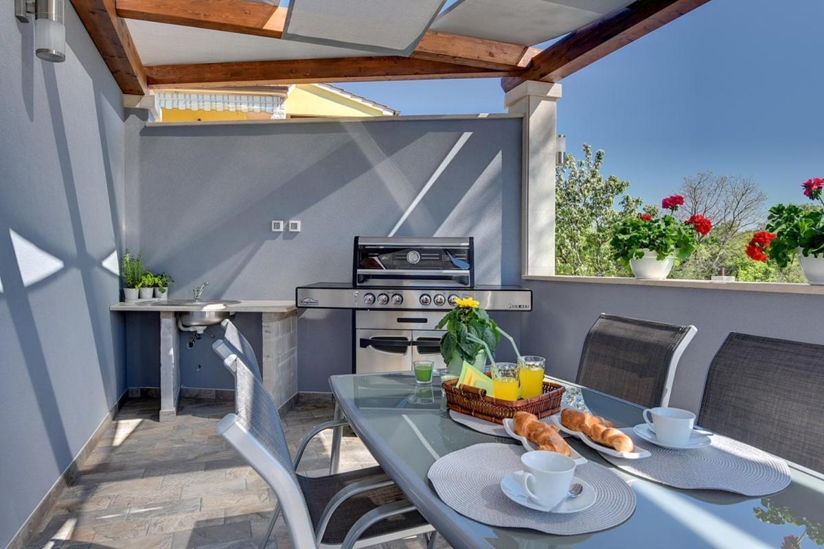 Villa Sunny Home Воднян Экстерьер фото