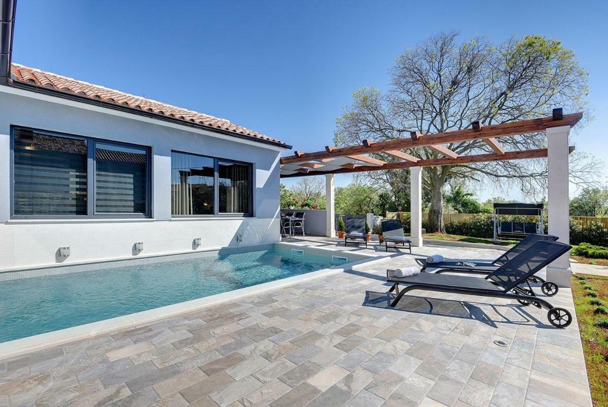 Villa Sunny Home Воднян Экстерьер фото